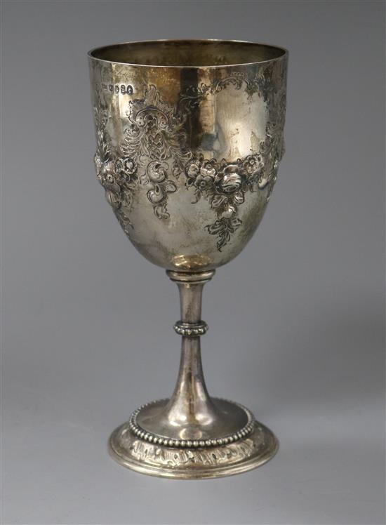 A Victorian embossed silver goblet, Arthur Sibley, London, 1873, 6.5 oz.